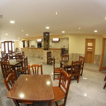 Hotel Albanta La Lantejuela Extérieur photo