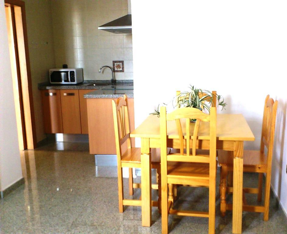 Hotel Albanta La Lantejuela Extérieur photo