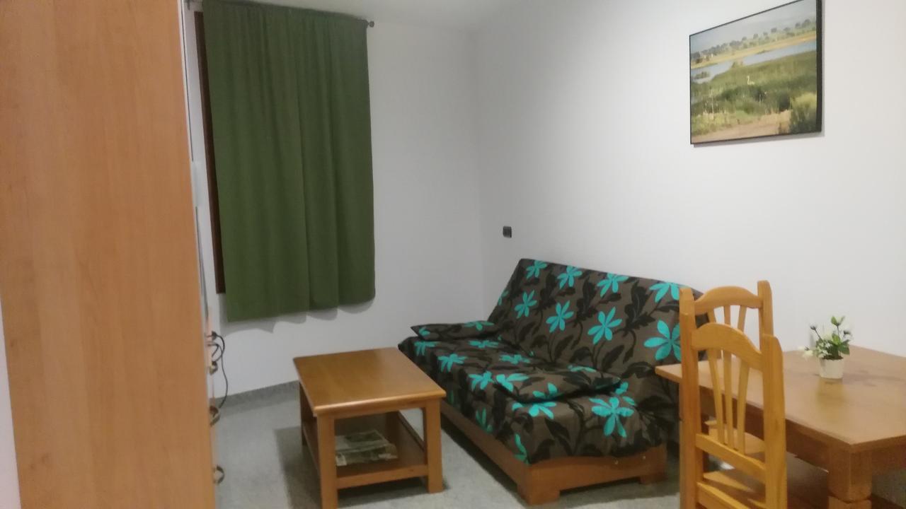 Hotel Albanta La Lantejuela Extérieur photo